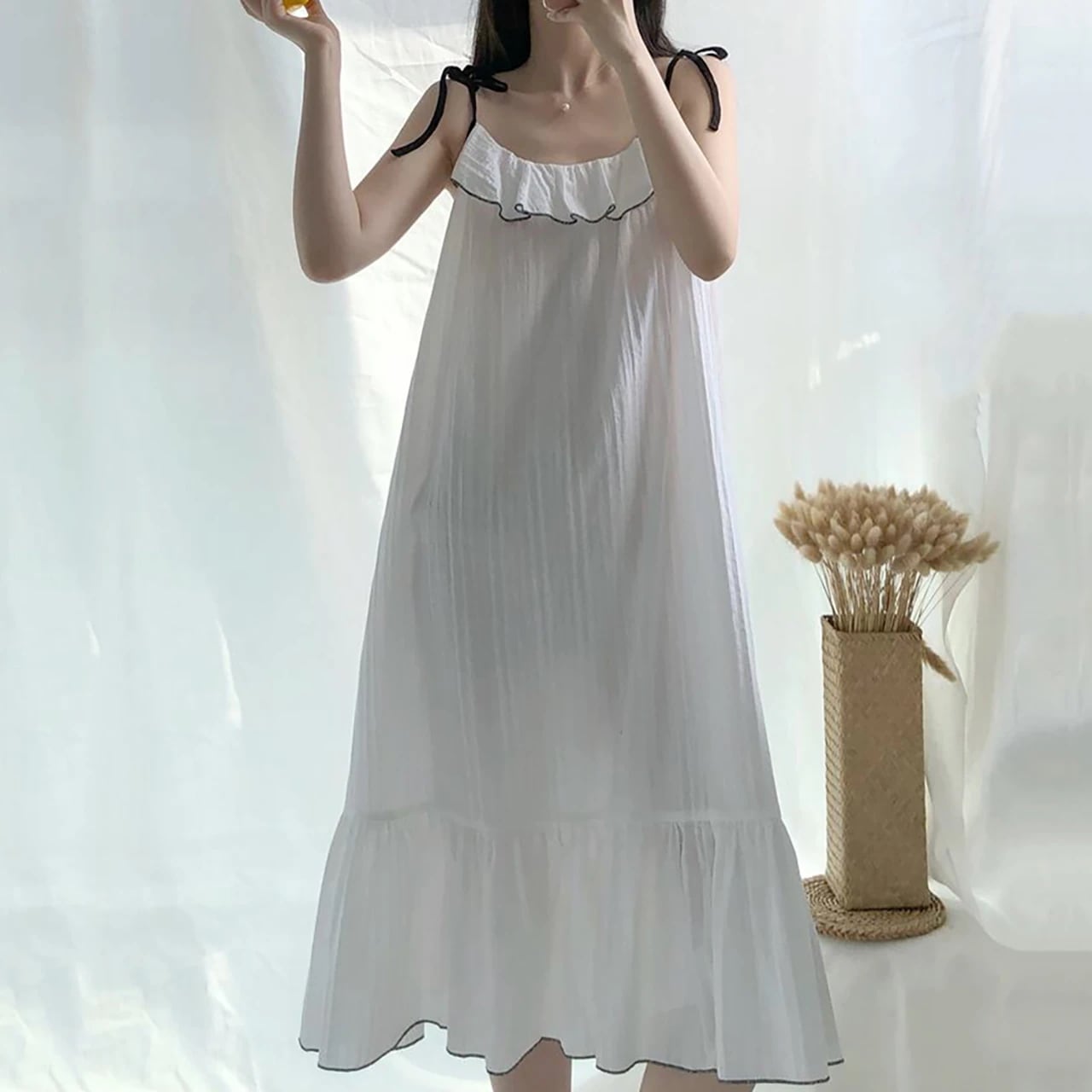 レディースルームウェア キャミソール ワンピース フレア Aライン 膝下丈 ミドル丈 フリル 無地 薄手 透け感 パイピング ネグリジェ ナイトウェア パジャマ 部屋着 寝間着 ワンマイルウェア 春