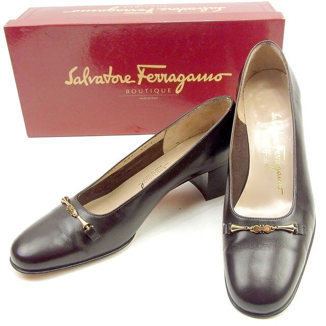 サルヴァトーレ フェラガモ パンプス シューズ 靴 6ハーフC ラウンドトゥ ガンチーニモチーフ Salvatore Ferragamo 中古 C4178 20,499円
