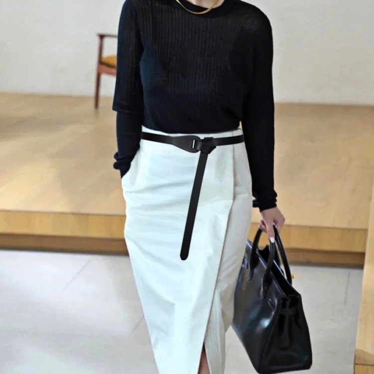 ベルト ファッションベルト フェイクレザー フェイクレザーベルトかわいい 大人可愛い きれいめ シンプル 上品 おしゃれ かっこいい カジュアル こなれ感 個性的 主役級 存在感 抜け感