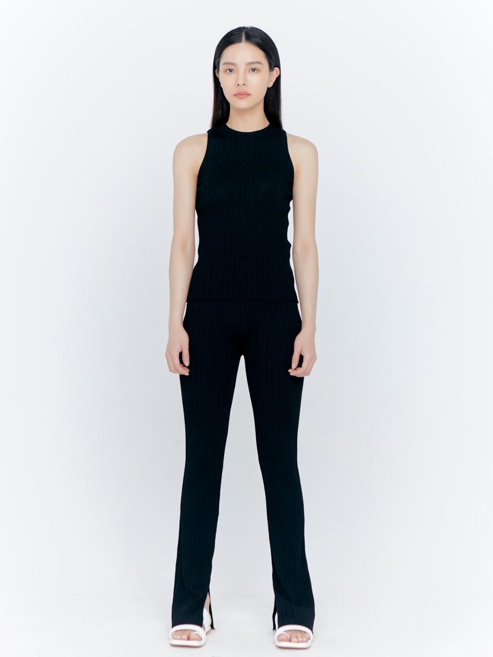 リブ編みニットセットアップブラック