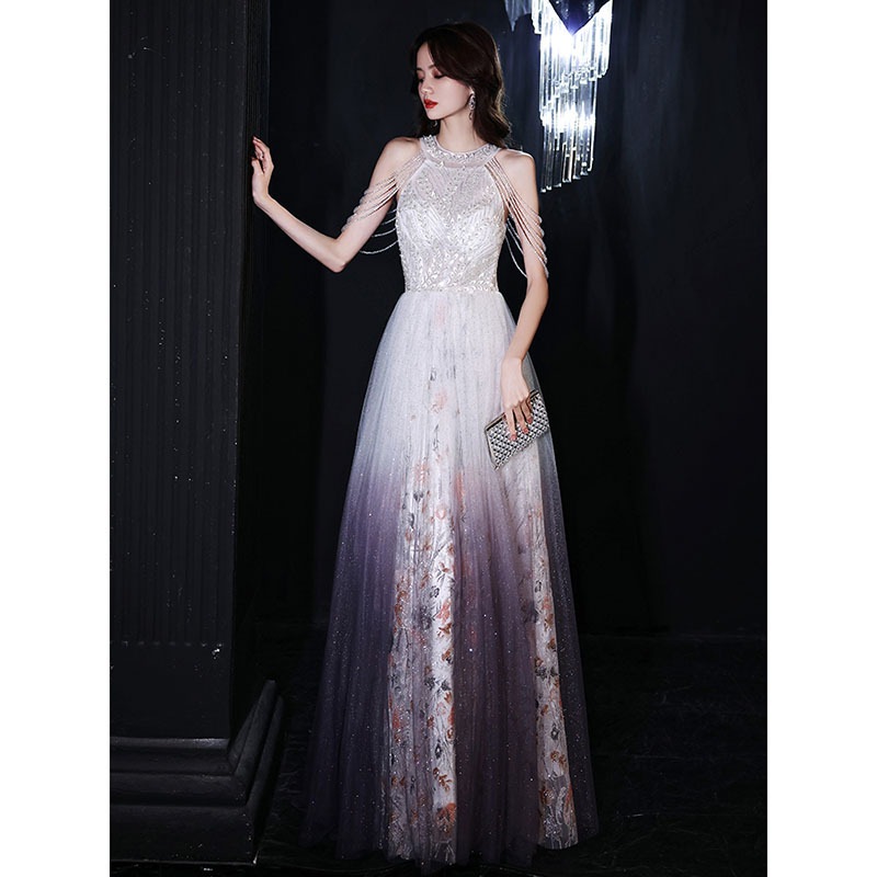 ショルダータッセルイブニングドレス女性バンケットスタイルセレブライトラグジュアリーニッチハイエンドフェアリーグラデーションロング年次総会ホストドレス