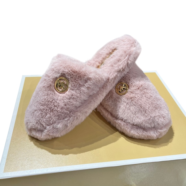 即発 正規品 USA直送 アウトレット レディースクローズドトゥふわふわ もこもこスリッパ 49R0AXFP1D 12,419円