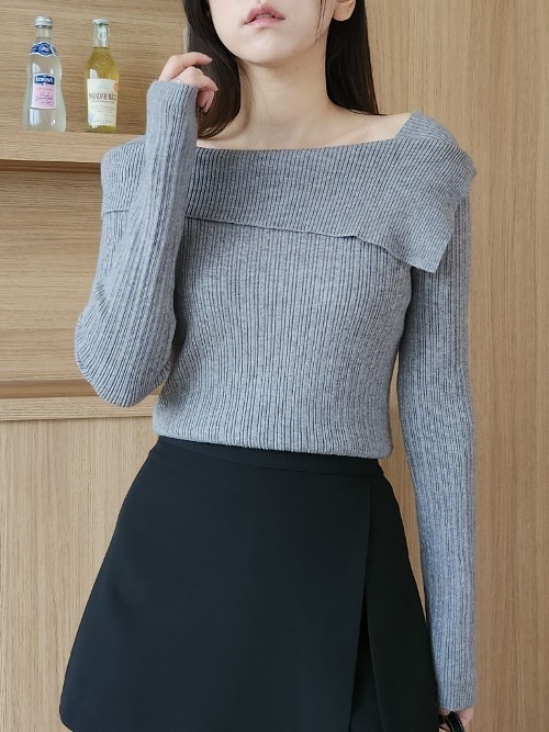 韓国女性ファッション セミ オフショルダー ニット 冬ニットトンオントーンコーディネート賀客ルック