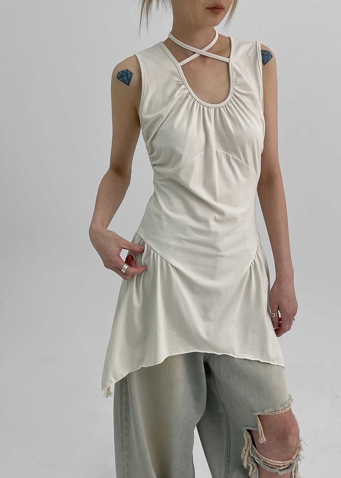 페즐 스트랩 언발 미니원피스