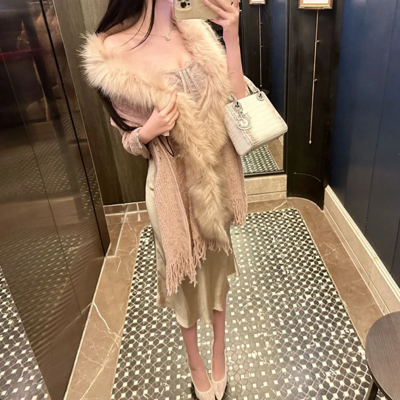 純欲気質毛皮のストールフェミニンな秋冬暖かさ百合貴婦人アウターフリンジニットマフラー