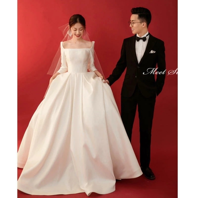 ウエディングドレス 挙式 ロングドレス 花嫁 ウェディングドレス 二次会ドレス 長袖 ロングスリーブ 花嫁ドレス 撮影 海外挙式 ハネムーンフォト 秋 冬 ブライダル シンプル 結婚式 披露宴 前撮り