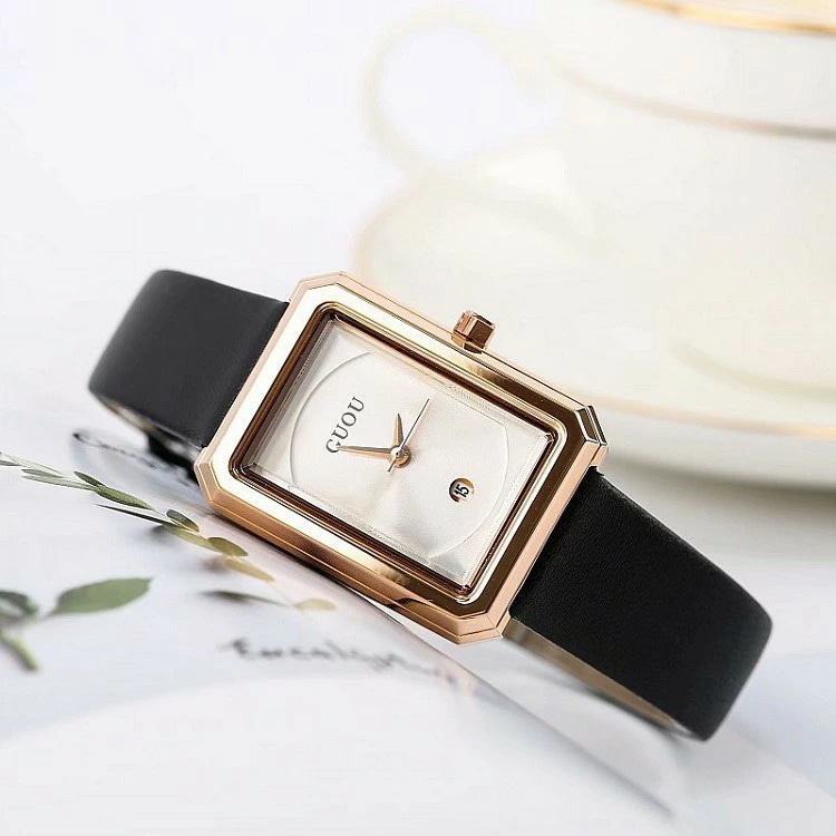 腕時計 レディース レザー 革【金属アレルギー対応】アンティーク ウォッチ 革ベルト バンド 防水 おしゃれ 誕生日 女性 記念日 プレゼント 大人の上質感 時計 軽量 ホワイトデー ブレスレット 小 5,314円