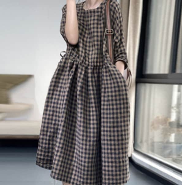 ワンピース デート フレアワンピース ミモレ ミモレ丈 袖あり 半袖 かわいい 大人可愛い きれいめ シンプル カジュアル 大人 上品 おしゃれ お洒落 主役級 存在感 夏 10代 20代 30代