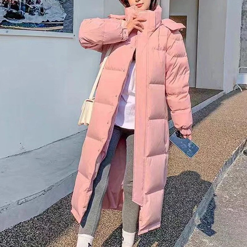 ダウンジャケットの女性のロングタイプは感の中でカップルの服のアヒルのベルベットコートの平湖ロットを厚くしています