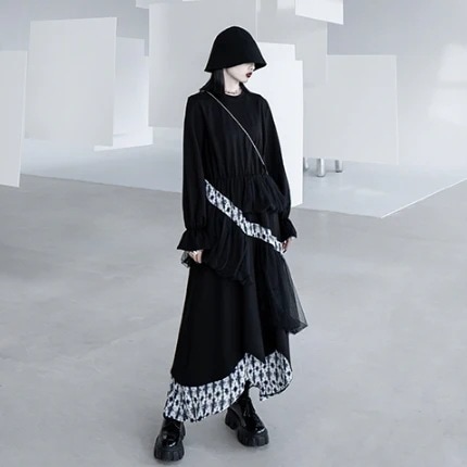 個性 不規則 デザイン斜めレイヤード チュールデザインワンピース 黒