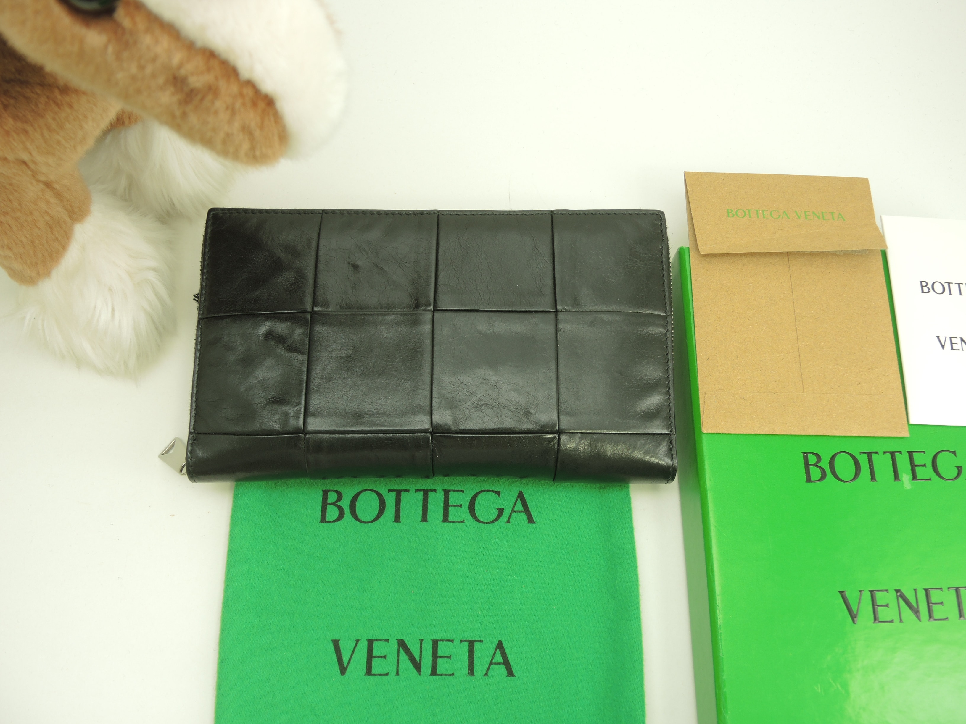 ロングウォレット カセット レザー黒 ジップ長財布 未使用@P02246432R