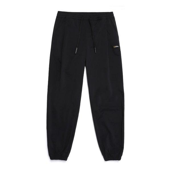 N251WPT980 女性 シグナス ウーブン ジョガーパンツ カーボンブラック