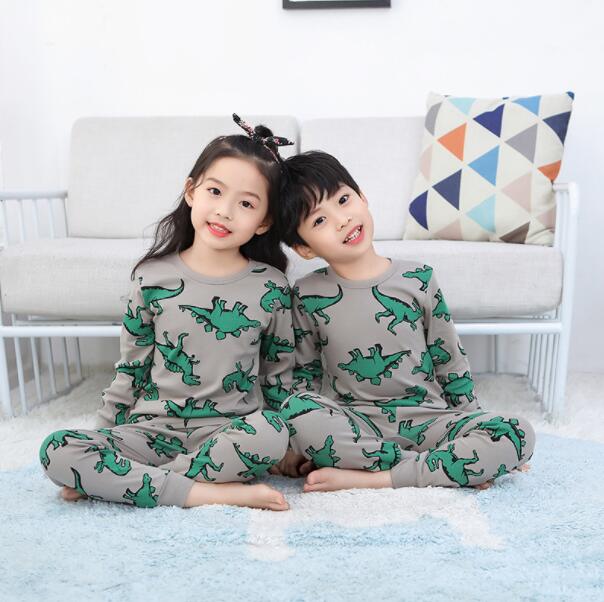 春と秋 新しい 韓国のファッション 男子と女子かわいい漫画 快適ホームウェアパジャマ 8S08