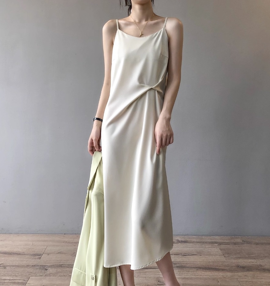 ワンピース デート モテアイテム ドレス ドレープ ノースリーブ シフォン フレア 可愛い きれいめ 上品 おしゃれ かっこいい 可愛い ラブリー キュート ガーリー クール モード系