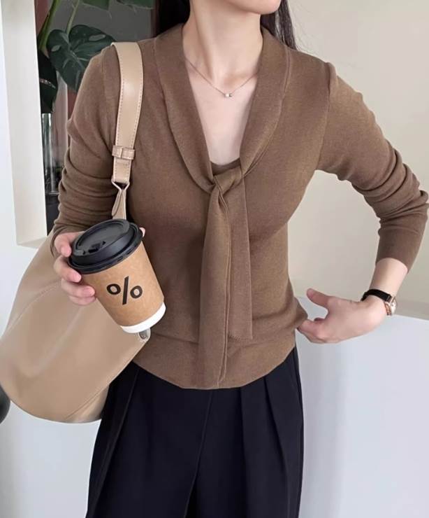 【激安】カラバリあり 伸縮性 ストレート ボウタイリボン 長袖 普通丈トップス 秋 白トップス 白シャツ カットソー シャツ レディース