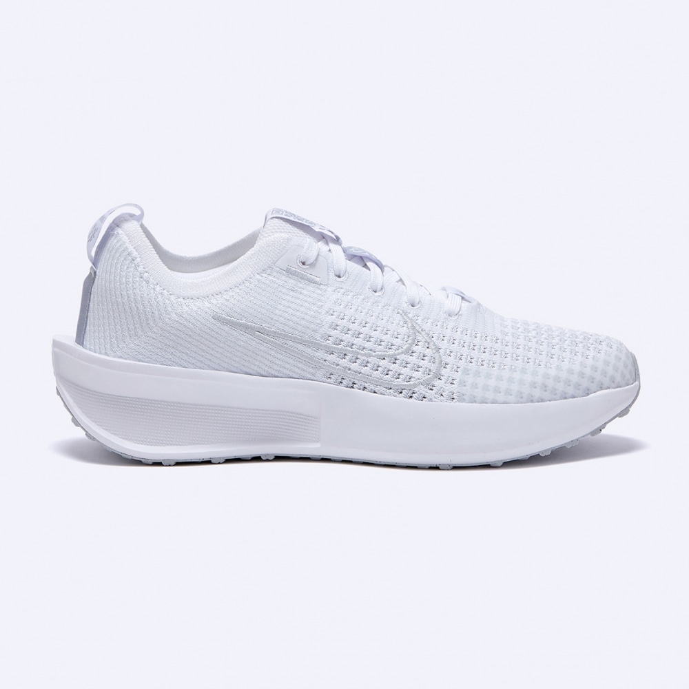 NIKE インタラクト ラン ホワイト ウィメンズ FD2292-104