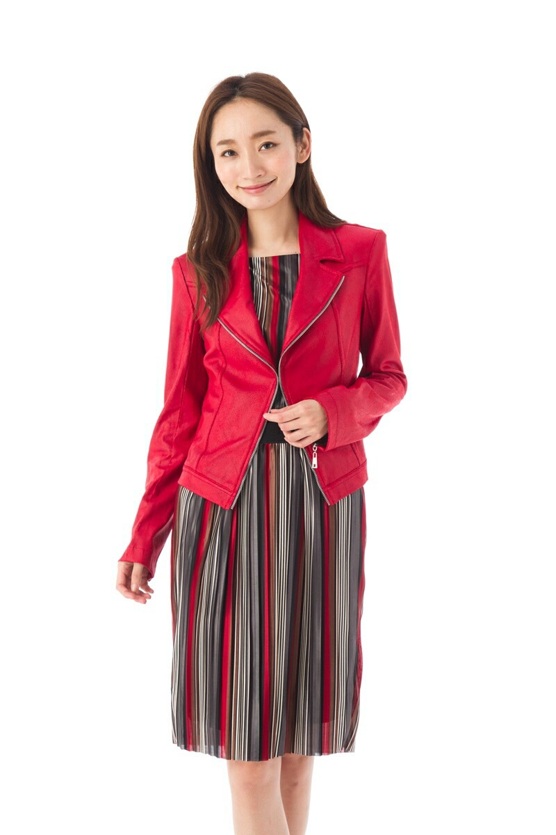 ファス(FAS)ジャケット T1サイズ レディース 長袖 ショート丈 上品 Fille A Suivre