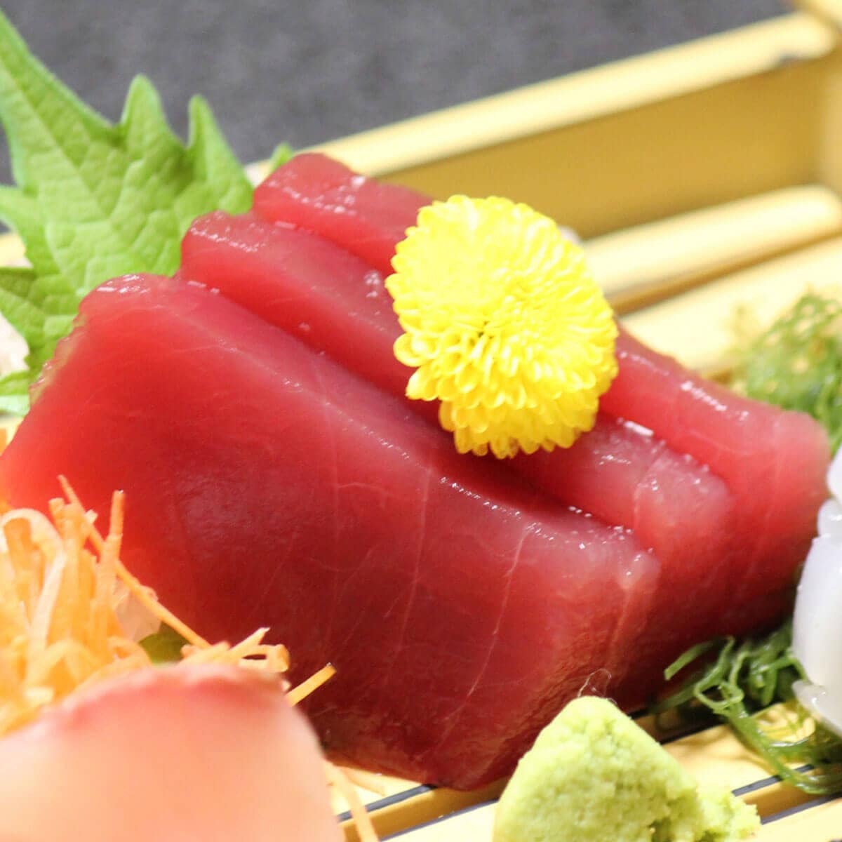 まぐろ 極上本マグロ 赤身 500g(250g2個) 柵 塊 刺身 冷凍 ギフト お歳暮 高級 ネギトロ 鮪 マグロ 5,642円