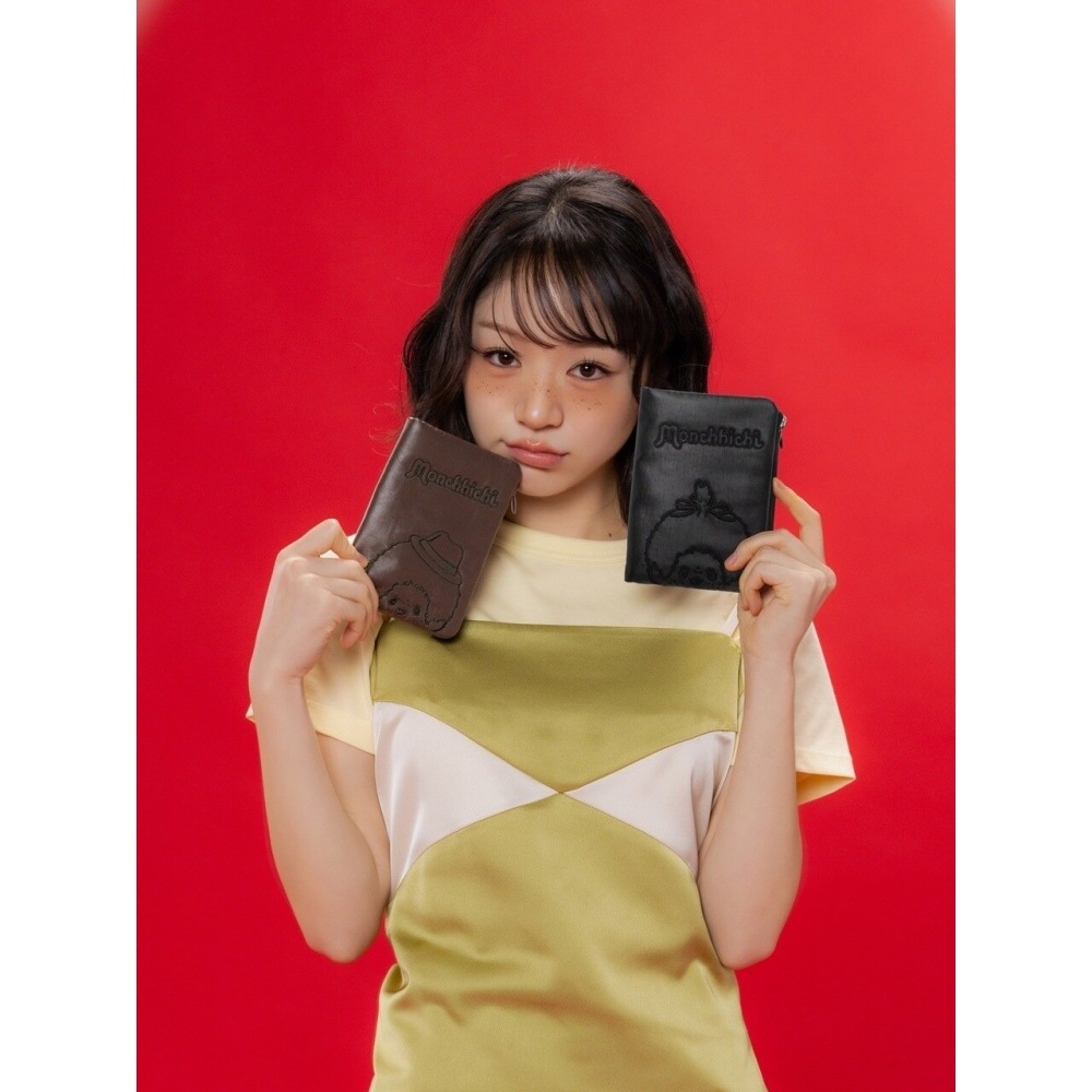 JOSEPH & STACEY トラベルウォレットモンチッチガールブラック