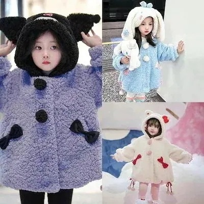 【2個買うと1個無料】新入荷 かわいい サンリオ ハローキティキッズ コート ふわふわ 暖かい 長袖 フード付きコートクロミシナモンロール 冬 女の子 韓国子供服 誕生日プレゼント ベビー服 通学着