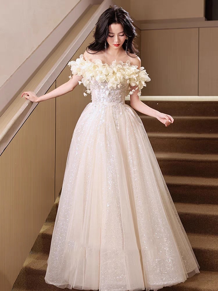 パーティードレス 二次会用 ウェディングドレス ミディアム丈 Aラインワンピース 演奏会 エレガンス ロングドレス 成人式 姫系 発表会/撮影用/お嫁さん/披露宴/花嫁 たくさんの花が咲き ボ