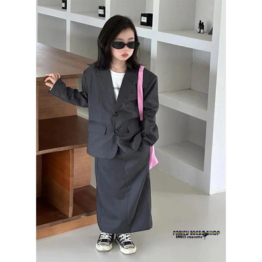 ラケット陸上格闘技ダンス灰 七五三 発表会 ジャケット 小学生 受験 女の子 フォーマル 卒服 面接 黒 スカート ロングスカート 韓国 スーツ バックスリット 中学 【制服標準装備】卒業式 4,773円