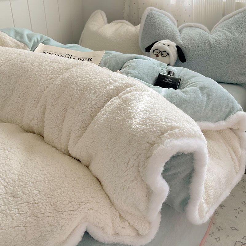 シンプルミルクラムベッド冬の両面厚手サンゴベッドクリーム風布団カバーシーツ4点セット