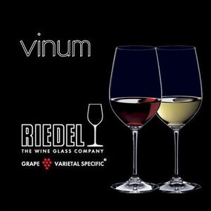 【箱入２脚入】リーデルワイングラスヴィノムヴィノムシリーズキアンティ　クラッシコ／ジンファンデル／リースリング　グラン　クリュ２脚入り6416/15クリスタルガラス