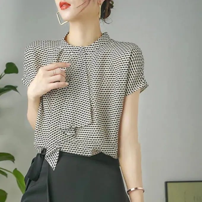 上着半袖だぶだぶチェックのシャツストライプシャツネッククルーネッククルーネックトップスシフォン ブラウスシアーシャツ