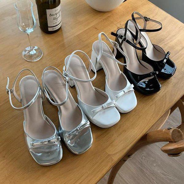 女性用夏リボンストラップチャンキーハイヒール 6,453円