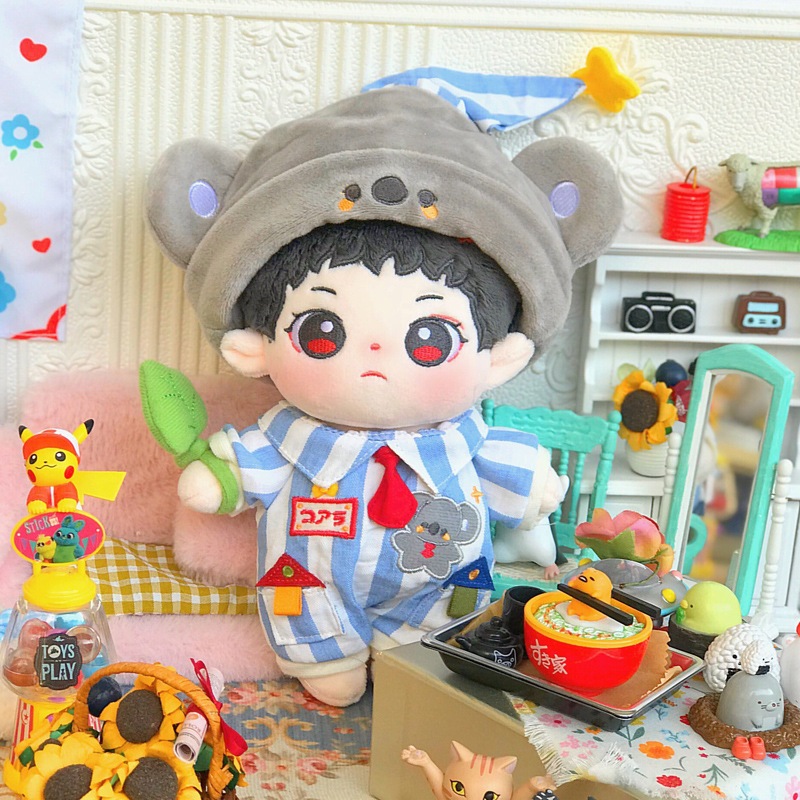 ぬいぐるみ 20cm 無属性 本体 着せ替え人形華晨宇q版スター綿人形はぬいぐるみのぬいぐるみの裸人形に着替えた