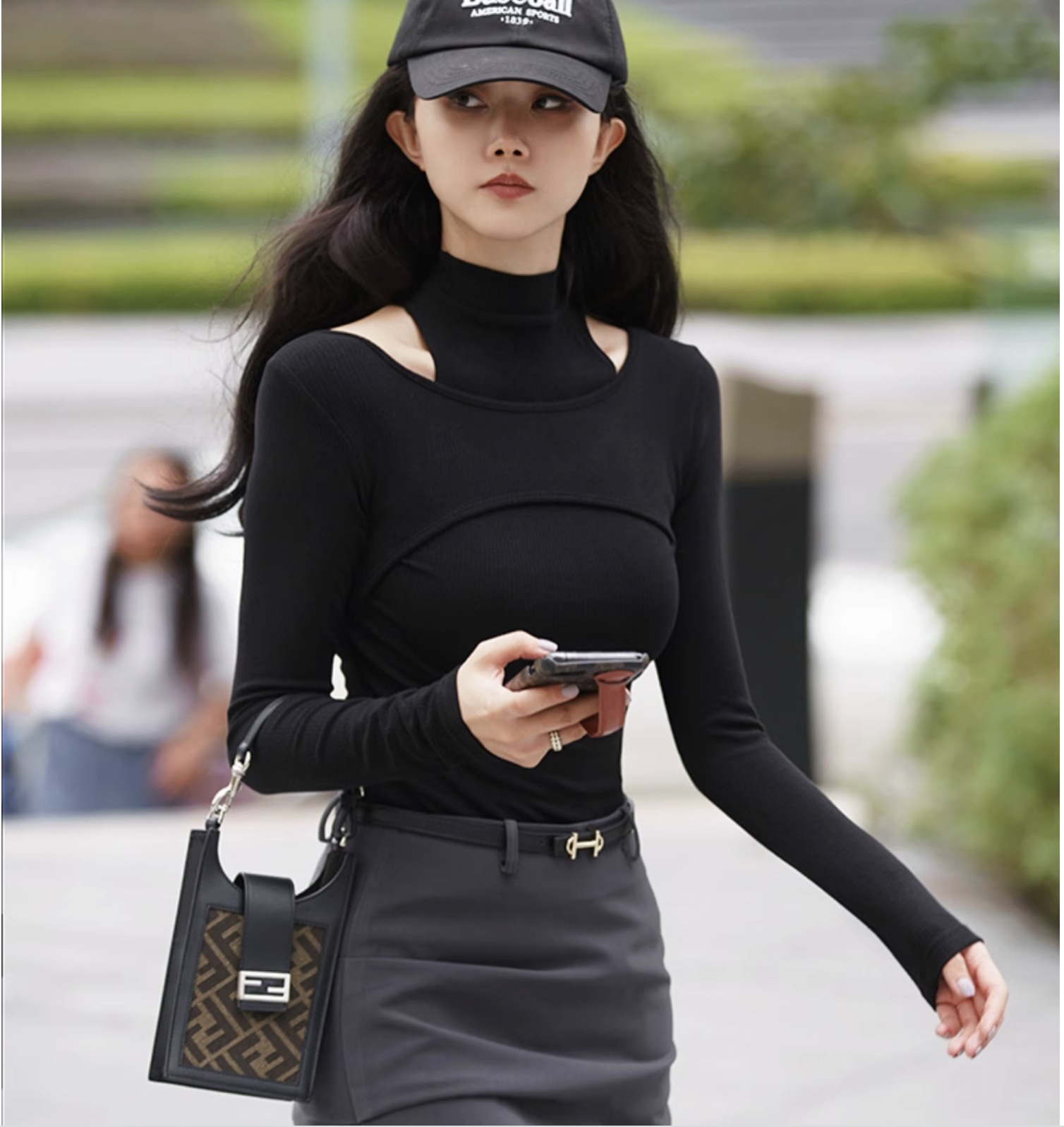 トップス レディース カットソー ニット プルオーバー チュニック きれいめ 個性的 秋服 冬服 長袖 萌袖 袖あり オープンショルダー タートルネック ハイネック オフショルダー スリム タイト 細