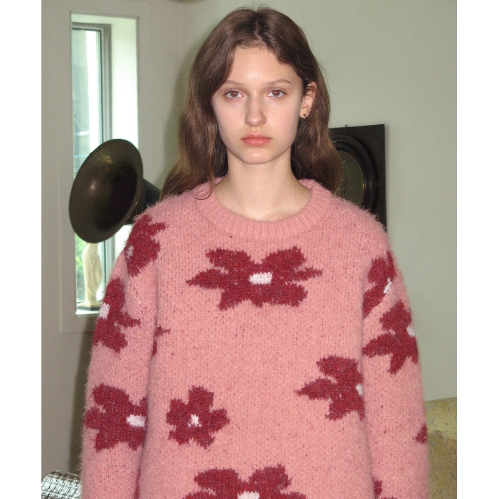 シヌーンフラワープルオーバーニット (ピンク)