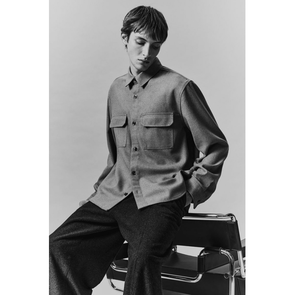 H&M レギュラーフィットフェルトオーバーシャツダークベージュ