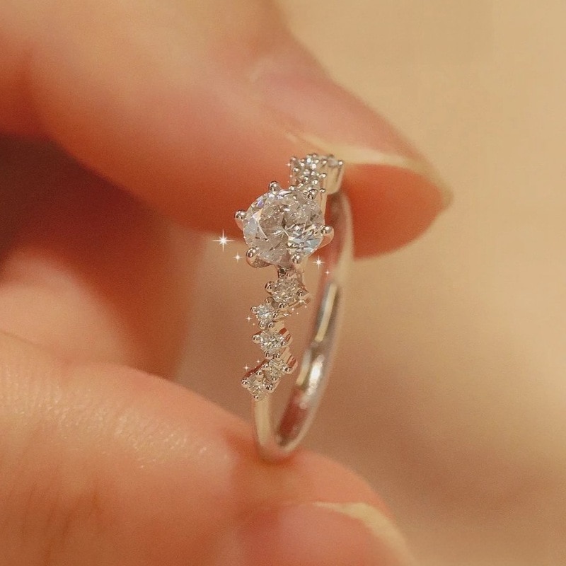 リング レディース モアサナイト リング ホワイト シルバー925 婚約 結婚 指輪 アクセサリー ジュエリー おすすめ 飾り 誕生日 記念日 クリスマス 母の日 プレゼント ギフト 女性 妻 ママ