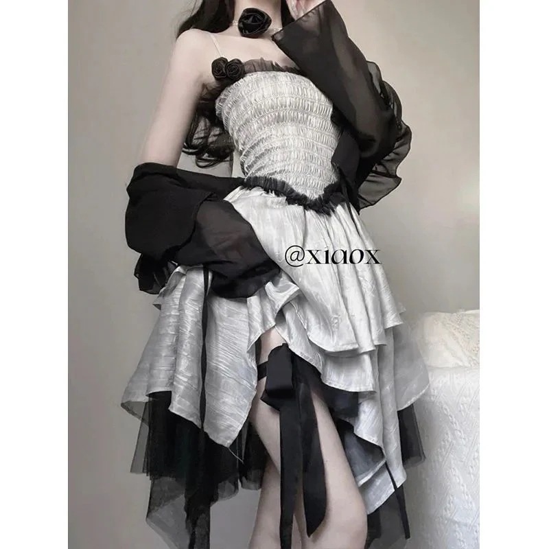 新作登場二次元キャミソールスカートフレンチムードゆったりカーディガンデザイン感ウエストキャミソールワンピース2着