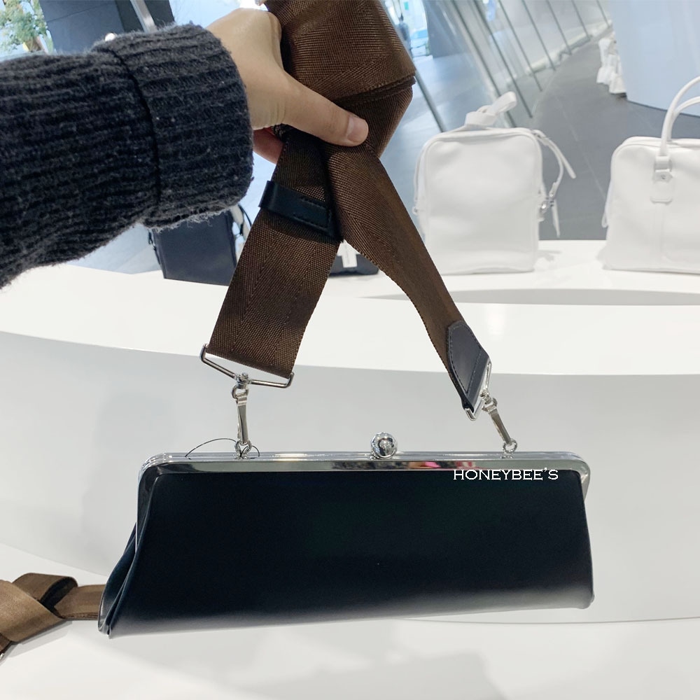 国内発送 / 正規店買付 【COMME des GARCONS】青山限定 ワイド レザークリップバッグ