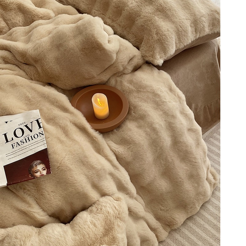 リトルサンウィンターラビットぬいぐるみ厚みのある暖かい4点セット両面ベルベットシーツとキルトカバーミルクベルベット寝具4