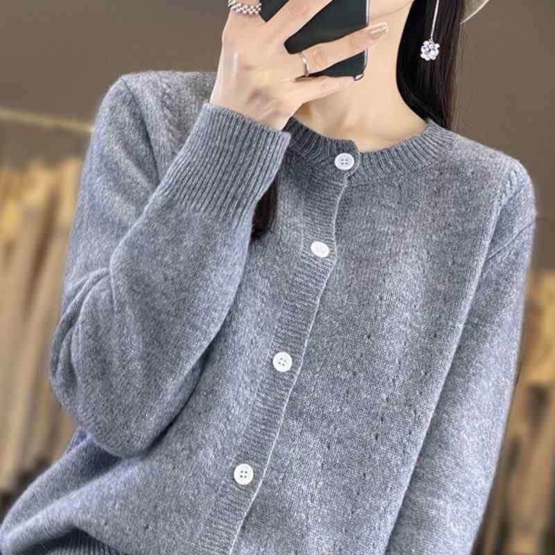 セーター 長袖 レディース ニット カーディガン 女性 シングルブレスト ラウンドネック ウール ボタン カジュアル 普段使い 大きいサイズ 黒 グレー ベージュ 5,461円