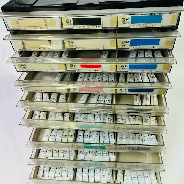 【中古】サクラマット水彩絵の具5ml24色129個セット置きし文具屋引き上げ品
