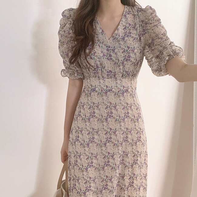 ワンピース 半袖 春 夏 きれいめ aライン Aライン フレア フレアスカート 膝下 ミモレ丈 ロング丈 ぽわん袖 パフスリーブ 萌袖 ベルスリーブ Vネック カシュクール フレア セミフレア スリム