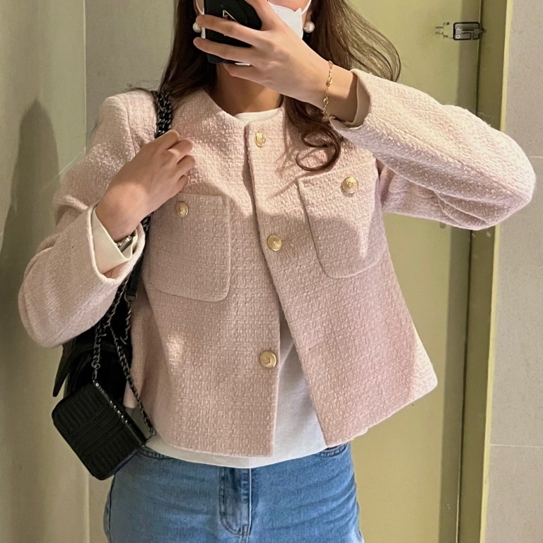 ゴールドボタン ラウンドネック イチゴミルク インディピンクツイードジャケット