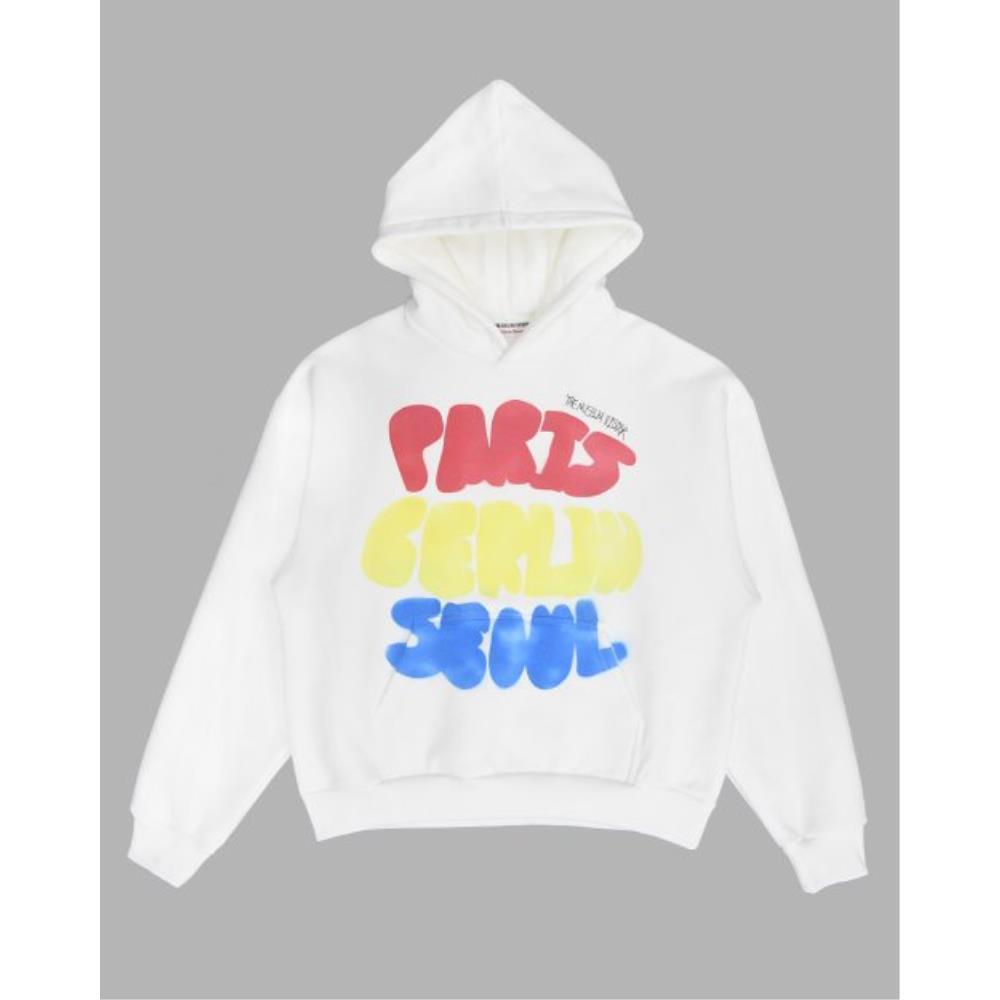 THE MUSEUM VISITOR PARIS BERLIN SEOUL SPRAYED HOODY WH