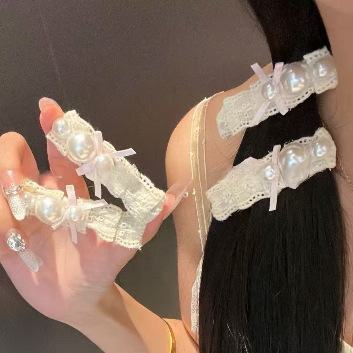 【1点ご購入 で10点プレゼントいたします】バレエ風白レースリボンヘアピン女前髪サイドヘアピンヘアアクセヘアピン高級感