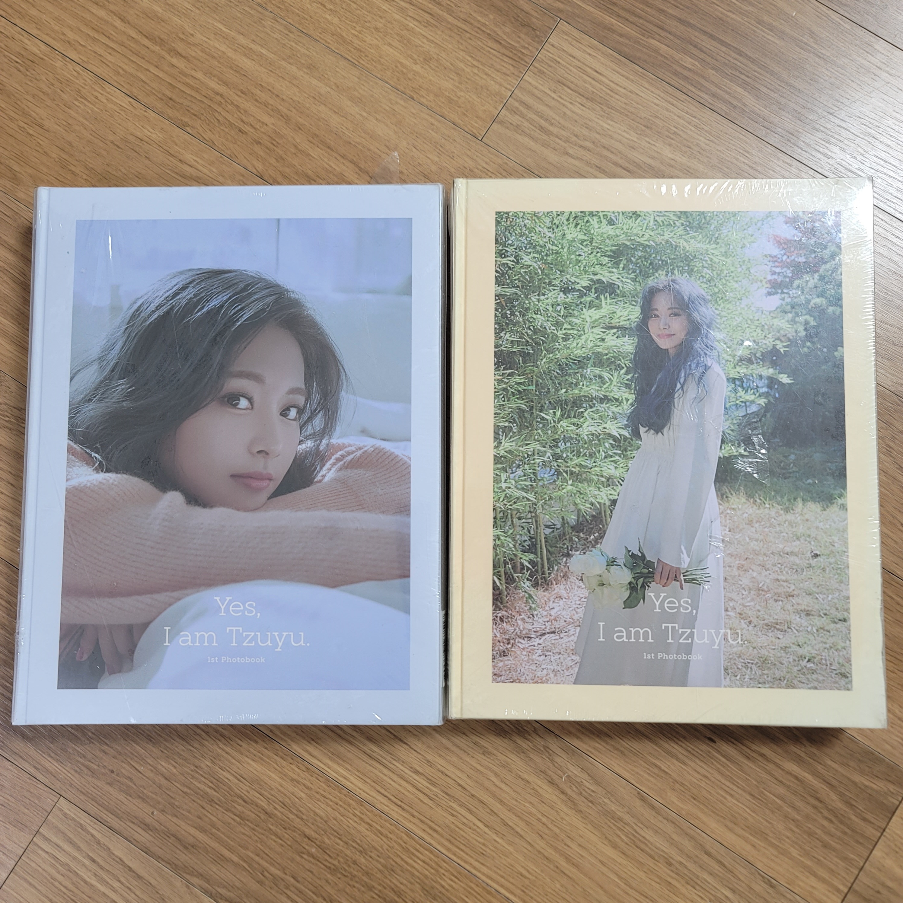 [不良品] TWICE Yes, I am tzuyu Photobook 写真集 TWICE フォトブック - バージョン選択