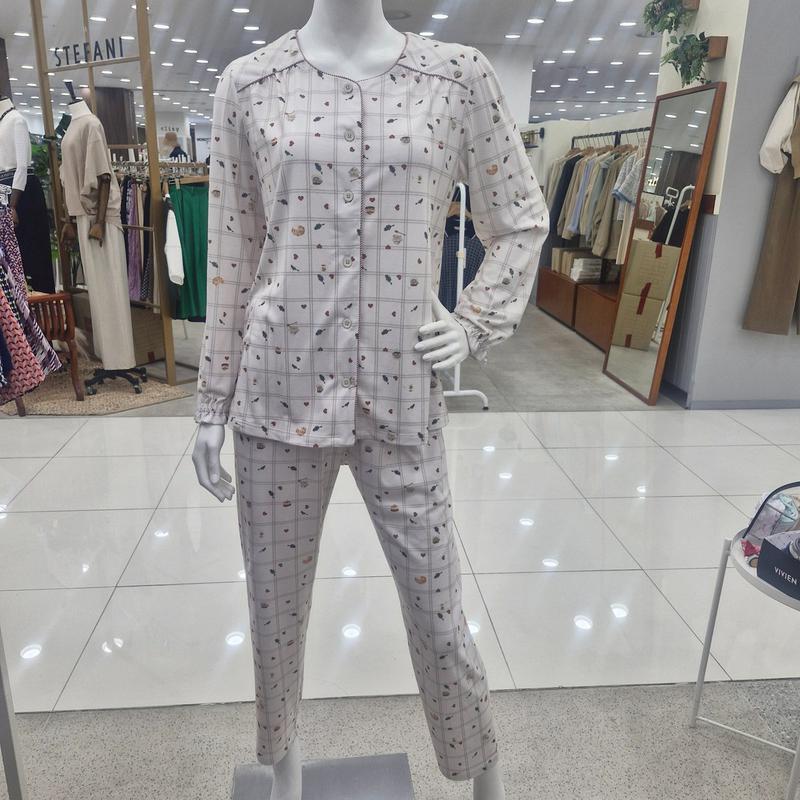 華やかな花柄の女性パジャマセット WP8871R_SH1