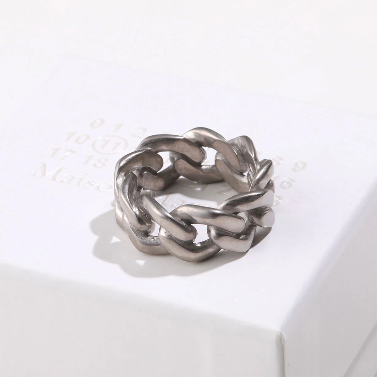 MAISON MARGIELA メゾンマルジェラ リング SI8UQ0004 SV0130 レディース メンズ インターロッキングチェーン 指輪 アクセサリー 951 【mega】