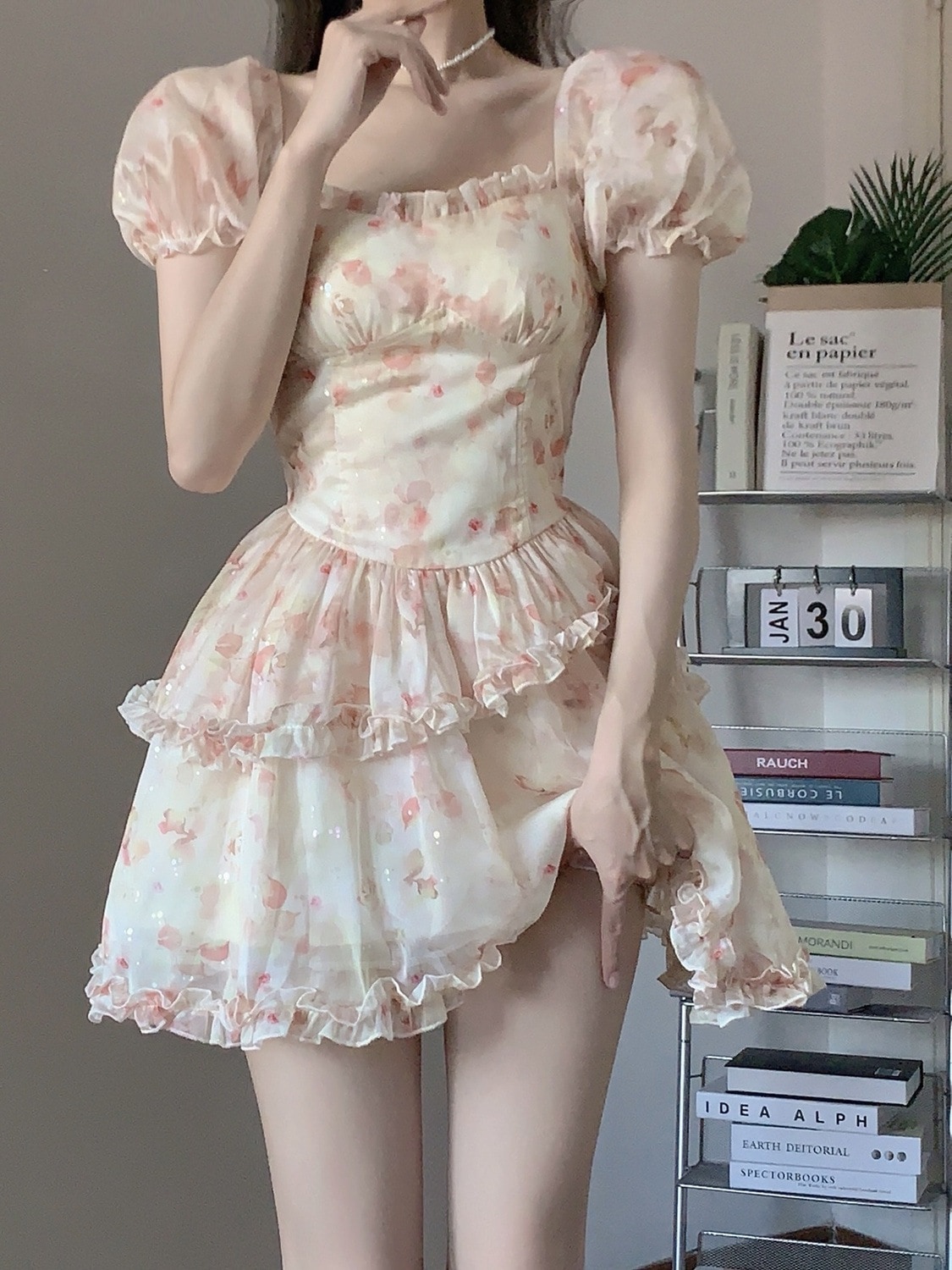 プリンセス誕生日パーティーウエスト痩身ドレス花柄チュチュスカートプリンセススカートパフスリーブで甘さを逃れます