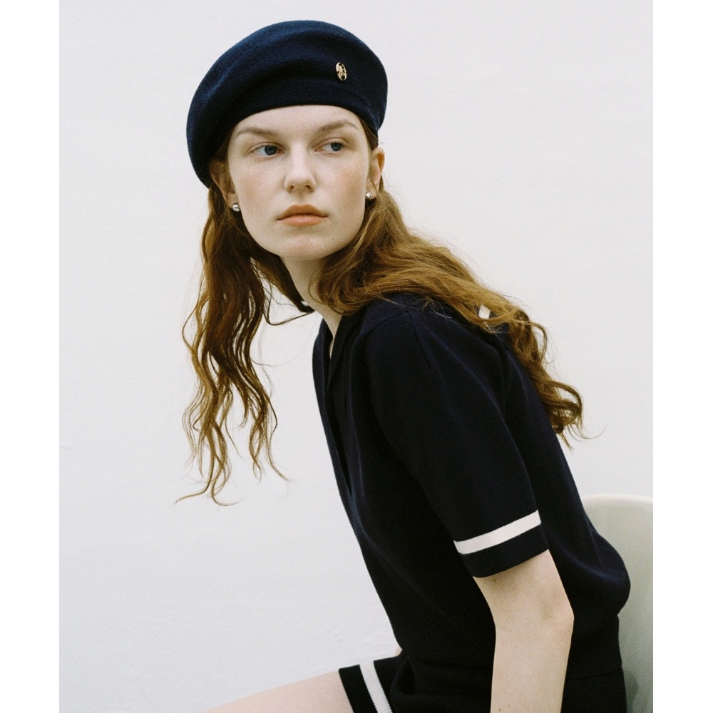 マリテ・フランソワ・ジルボーメタルサークルロゴニットベレーネイビー