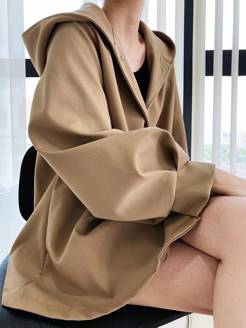 アウター レディース コート ジャケット 上着 ミニ ミニ丈 ショート ショート丈 袖あり 長袖 フード付き ポリエステル 大人可愛い きれいめ シンプル カジュアル 大人 上品 おしゃれ お洒落